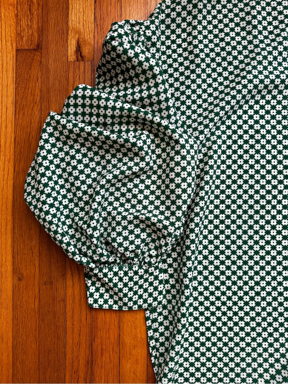 First Love Oversized Green Patterned Button-Up Shirt - Picture 3 of 9